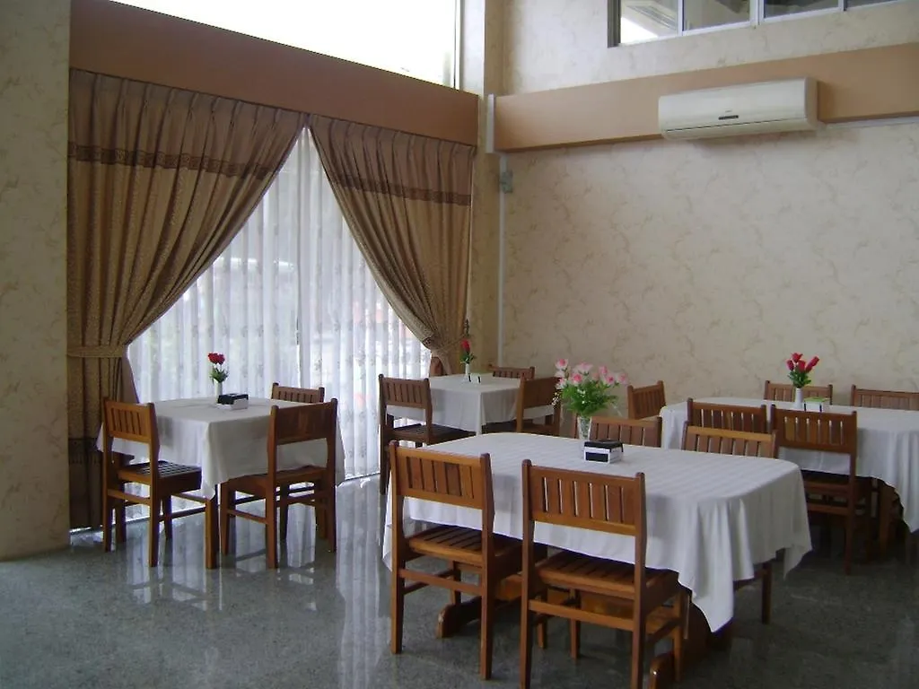 Royal Boss Hotel Янгон Мьянма