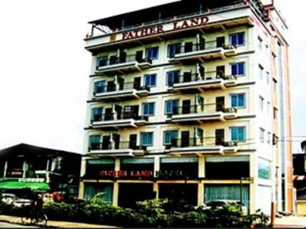 Royal Boss Hotel Янгон